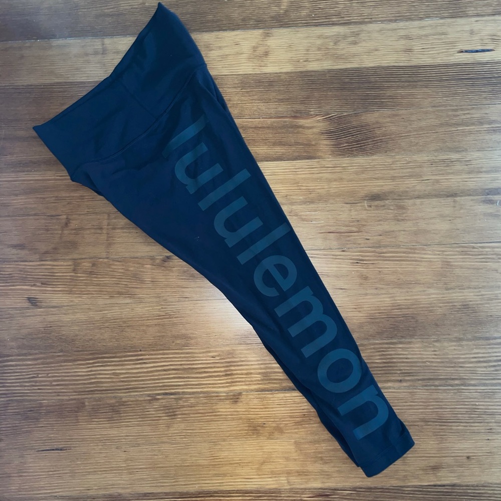 lululemon graphic leggings